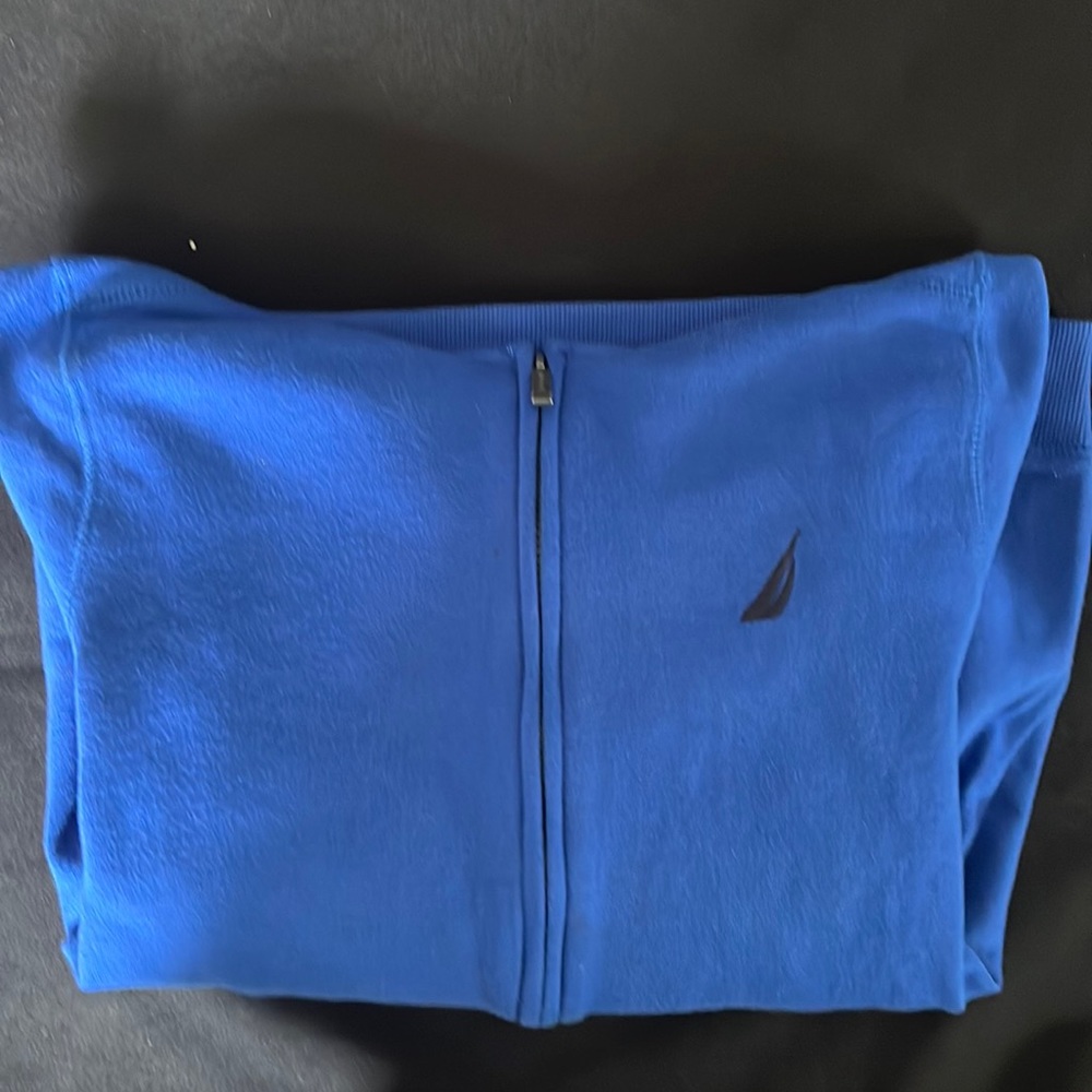 Nautica size large new